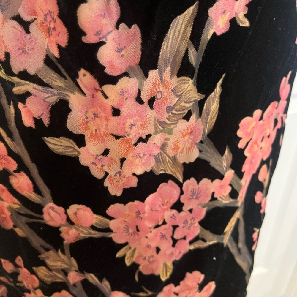 Polly, Black and pink  crushed Velvet Floral Black Dress, Size 12 AU/ 8 US - Picture 7 of 12